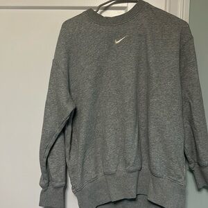 Gently worn Nike Sweatshirt bundle, 2 crew necks as a zip up hoodie